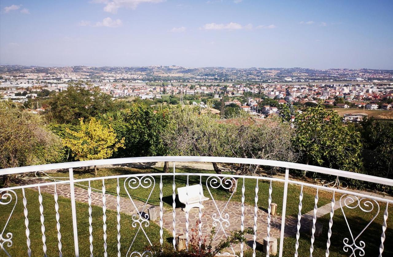 Villa Margherita ซานโจวานนี เตอาติโน ภายนอก รูปภาพ
